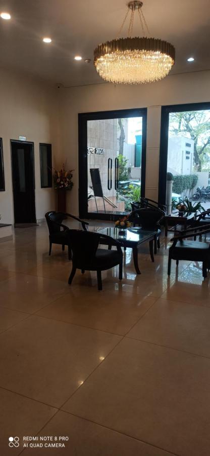 Hotel Chaupal By Casa Bella Gurgáon Kültér fotó